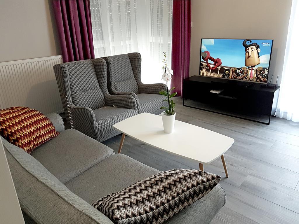 Cch Elephant Apartments Poznan Ngoại thất bức ảnh